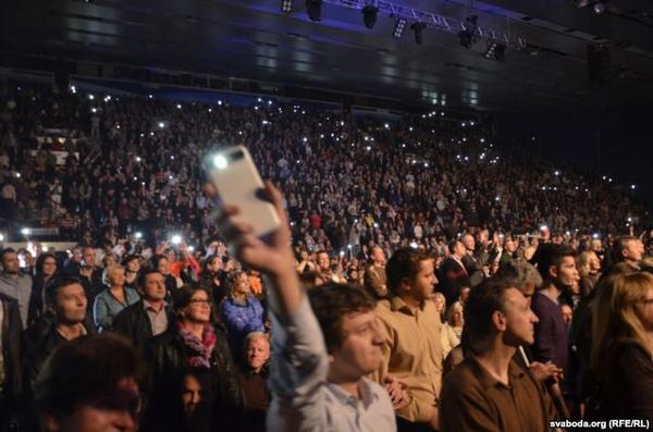 Германия отправит в Украину более 100 грузовиков с гуманитарной помощью - Цензор.НЕТ 2787