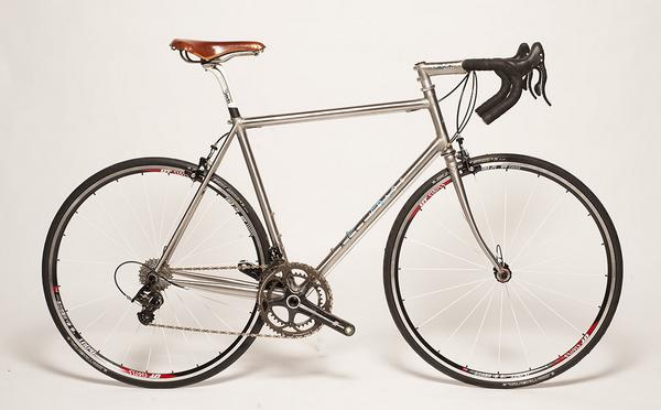 KVAstainless's tweet photo. Alex Meade #cycleporn #bicycle
https://t.co/aCqrxopjyS http://t.co/nTmXWzwzw8