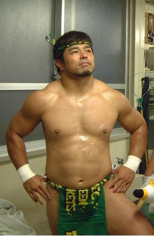 kuni_okayama's tweet photo. @tagagen 日本のラガーマンも頑張ってますので、応援よろしくお願いしますw http://t.co/owRIdtZqLJ