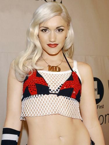 Happy birthday to queen, Gwen Stefani. I like to think I was transformed into a woman after her concert  