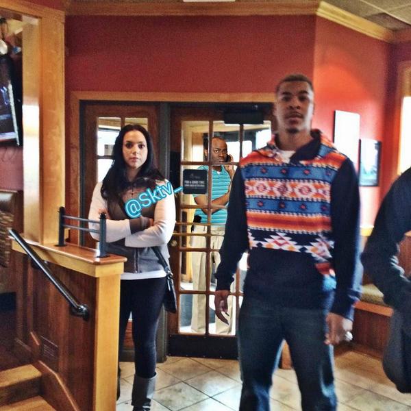 SKTV_'s tweet photo. "Hey Peter.....yea....I just so happened to see your daughter hangin out with that THUG guy again" http://t.co/J66ijhNFhB