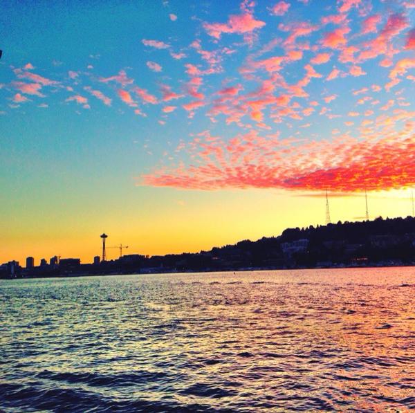 emitoms's tweet image. Look how perfect #Seattle was today you guys. I can't get over it.