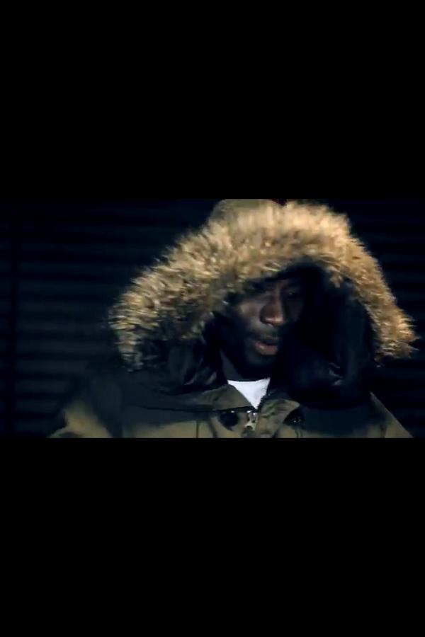 mahdi_djaker's tweet photo. Do you kiss your mum with that mouth 💯@Swiftsqueeze4p @_Deepee_ @Stormzy1 🔥🔥🔥🔥 #waybefore http://t.co/lVm5Z3M0k8