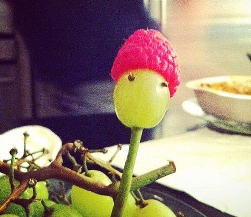 If it wasn't for Twitter I wouldn't have seen this picture of a grape wearing a raspberry as a hat  (h/t <a href="/MissZindzi/">you</a>)