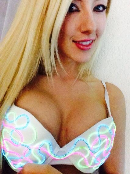 On cam now!!! http://t.co/oyg5wrMUeR<a href="/tag/mfc"class="tags"><span>#mfc</span></a>