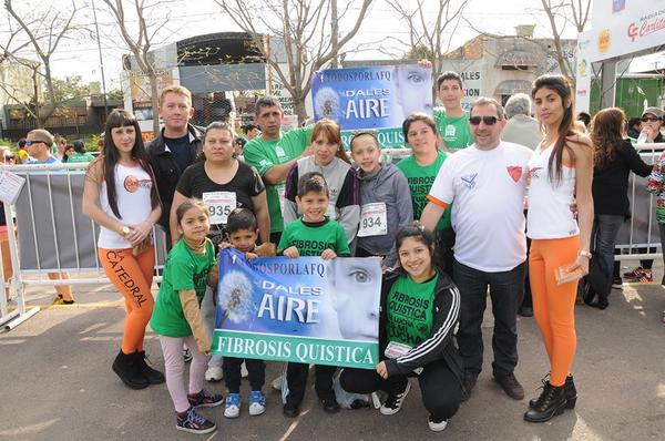 #hurlingham: La catedral Sport participando en el maratón por una justa causa.