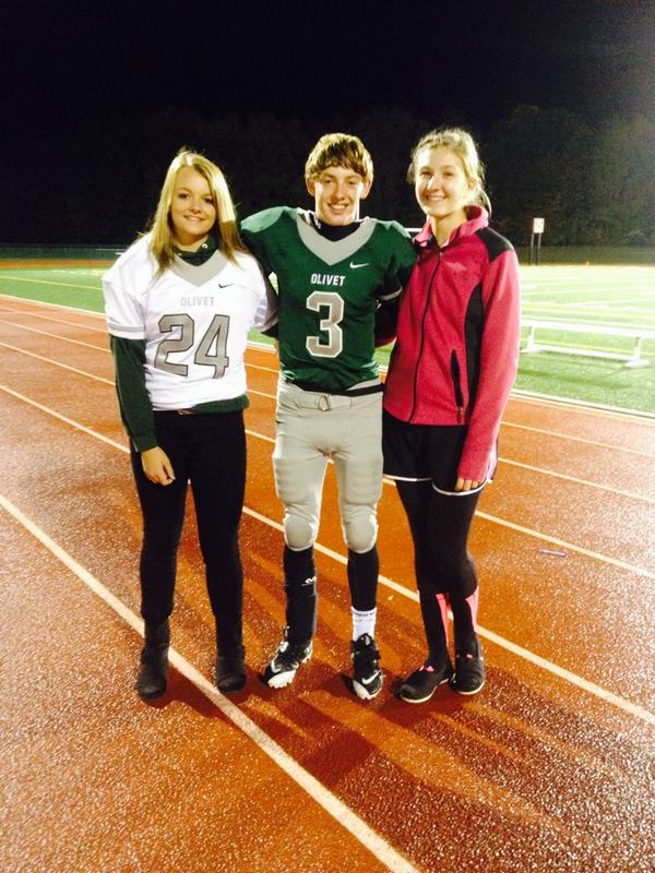 NoelleZysk's tweet photo. #GLACChamps #OHS 💚🏈 http://t.co/3cIF5XQYGv