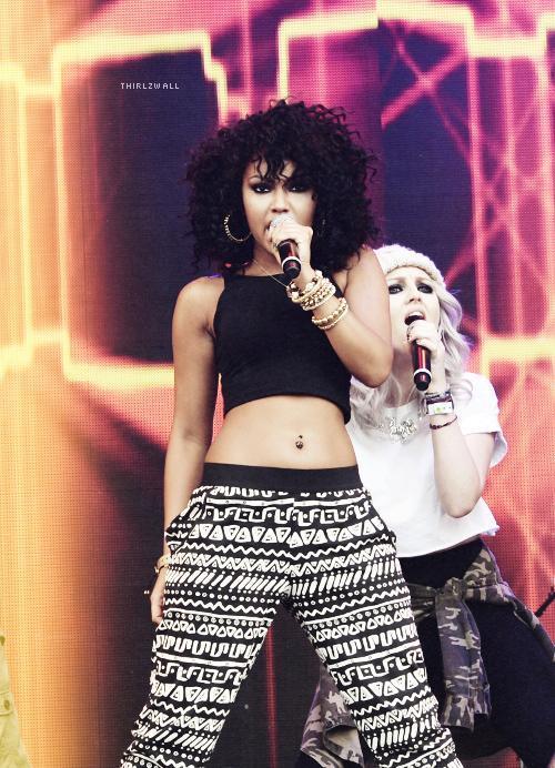 Happy Birthday to one of the most amazing singers, Leigh Anne Pinnock   