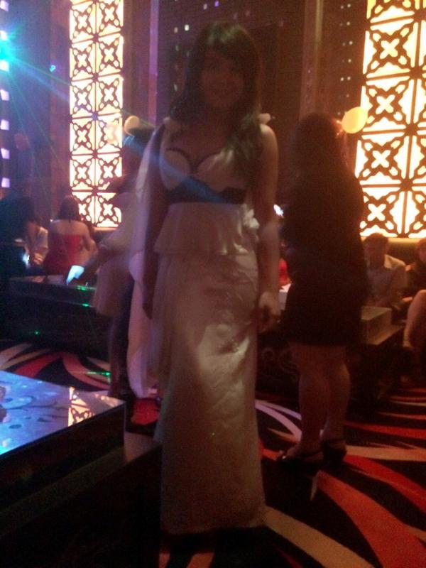 CarissaAlba's tweet photo. Clubbing http://t.co/LyGyJJzYT3