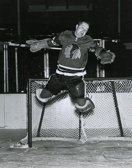 Happy birthday to "Mr. Goalie," Glenn Hall (b:10/3/31). 407 Ws, 13 ASG, 2.49 GAA, 84 S/O AND 507 consec. games. 