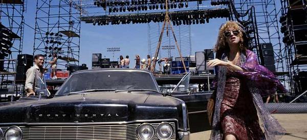 RHweho's tweet photo. Bette Midler's character in the movie "The Rose" is based on #janisjoplin http://t.co/Y9E9z1YhdV RETWEET http://t.co/bs2zAlr2IW