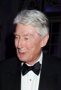 //Happy birthday to the undeniably amazing actor who raised the generation a world wont forget, Mr. Timothy Carlton! 
