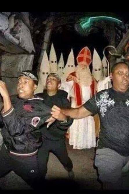 Nou heeft Sinterklaas witte pieten is het weer niet goed!