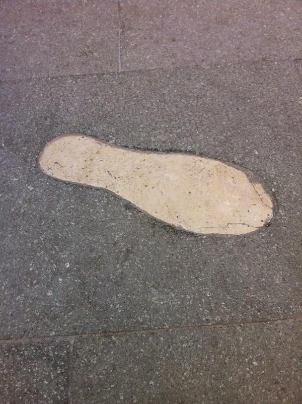 superpaia's tweet image. #whaiwhai (@ Campo San Barnaba in Venice, Veneto) swarmapp.com/c/hGgx6chkdXb