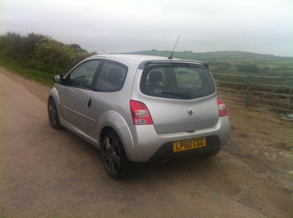 Jonathan Bassett tweet media