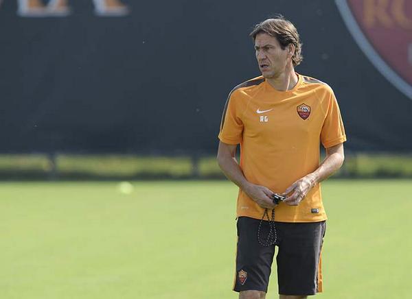 OfficialASRoma's tweet photo. Giallorossi coach Rudi #Garcia press conference coming soon from Trigoria. Follow our live feed! #JuveRoma http://t.co/ig8xQz2pQ7
