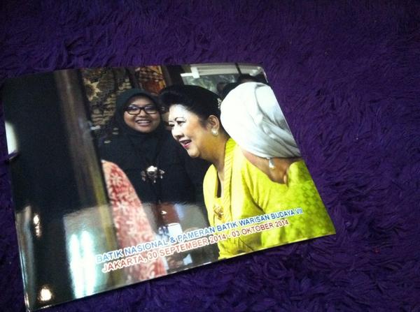 oleh2 pulang kampung : punya foto bersama ibu presiden