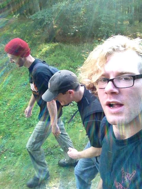 richardlock12's tweet photo. Hiking with my buddies. Feel fresh and free http://t.co/npe5W5wUX2