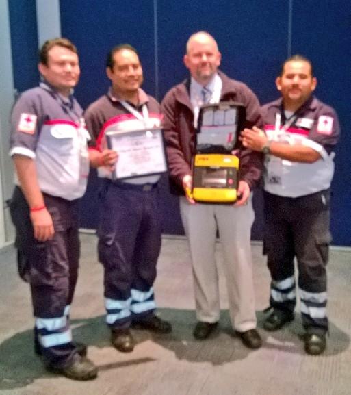 CruzRojaQroo's tweet photo. "@rcpmexico: @CruzRojaQroo Felicidades por el 1° lugar en la Competencia de #RCPdeCalidad http://t.co/kLOre05UHF" Estamos orgullosos!!!