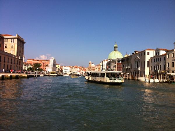 superpaia's tweet image. #whaiwhai #theruyi #siamoarrivatiuno (@ Ca&apos; Rezzonico - @visitmuve_en in Venice, Veneto) swarmapp.com/c/gWm4fwEwwVi