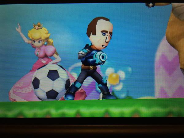 Rubiu5's tweet photo. Nicolas Cage tambien se apunta a la fiesta 😭😂 #ElProtectorDeLaPrincesa http://t.co/dX0XTgZwC9