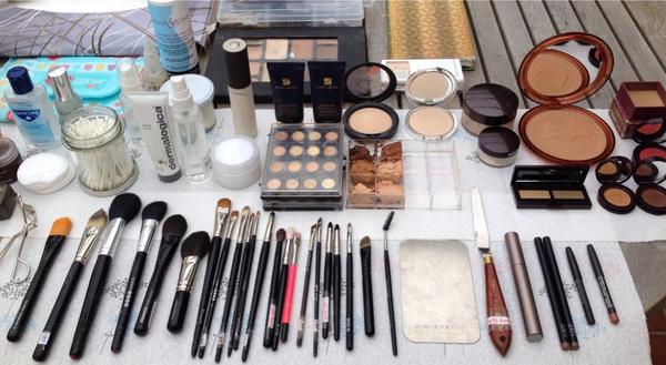 callipaice's tweet photo. #weddingmakeup #makeupartist @NARSissist @DermalogicaUK1 @wildaboutbeauty #lauramercier @MACcosmetics @FACEStockholm http://t.co/qjz8I4Xtut
