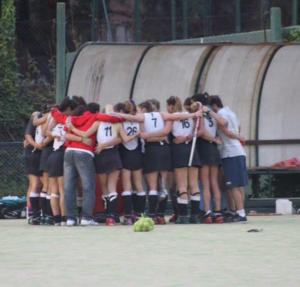 BelenSucci's tweet photo. Hoy mas q Nunca.. Desde Belgica con ustedes. "Las ⭐️me vieron crecer, las ⭐️ me vieron Ganar" http://t.co/lEsUXOWsYC