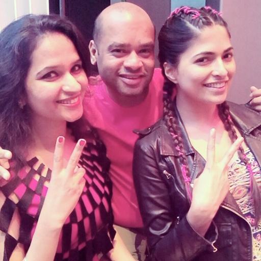 ranjjatwork's tweet image. Waiting for the last show of the day to start at @MFWknd with @mapxencaRS &amp;amp; @ParvathyO_1303 #MFWknd