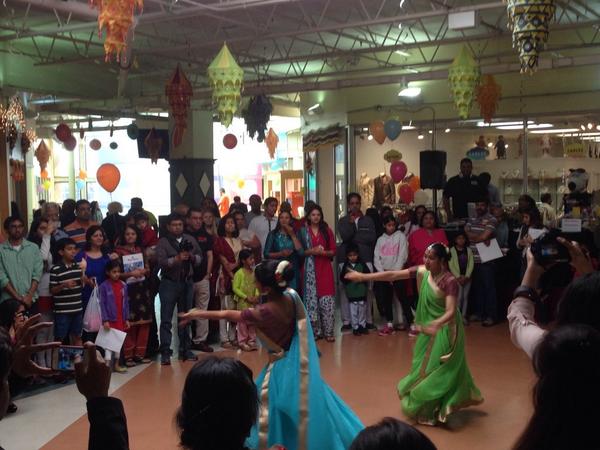 ateague7's tweet image. Come see the arts and dancing at Global Mela today! #GlobalMela