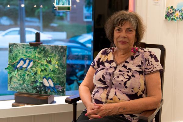 LocalColorNC's tweet image. Photos from this month's show were featured at artsnownc.org artsnownc.com/2014/10/04/sti…