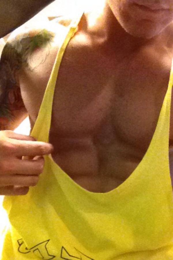 mrmickee's tweet image. Mage and shoulders done 😁 #ironabs