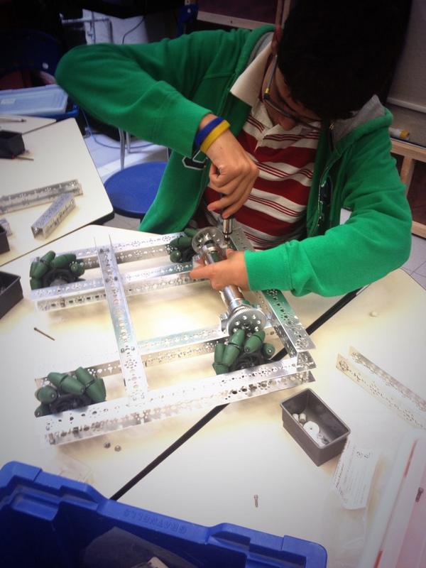 BearsRobotics's tweet photo. Beta 2.0 chasis almost done #RoboticsWeekend #GoBears  #OMGRobots http://t.co/qy3xgAWGht