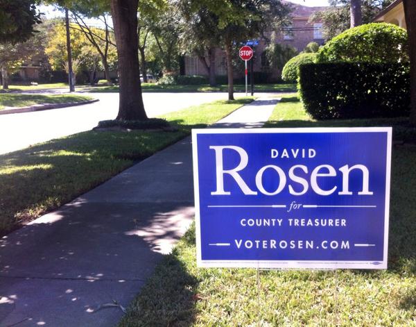 VoteRosen's tweet photo. It's a beautiful day in Harris County #HouVotes #GameOnHouston http://t.co/GkBLjBFxVw