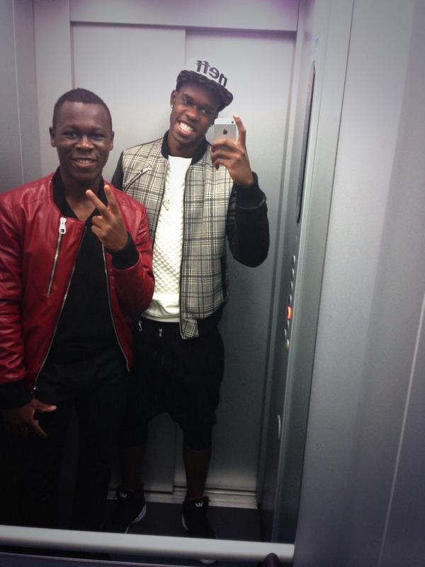 02jherson's tweet photo. Buon fine di settimana con mio piccolo fratello @MohamedSy9 seguitelo !!With my little brother !!Mi pequeño hermano http://t.co/U7hXEs53vv