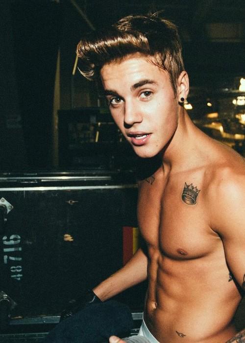 Kotib bilan jinsiy aloqani tomosha qiling Jinsiy aloqa uchun uy-joy ijarasi