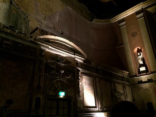 thestory_agency's tweet photo. Batskulls, flesh eating plants, Picasso... Just a few of @ViktorWynd's favourite things. Very Lynch. #thelostlectures http://t.co/68HbGU8I1x