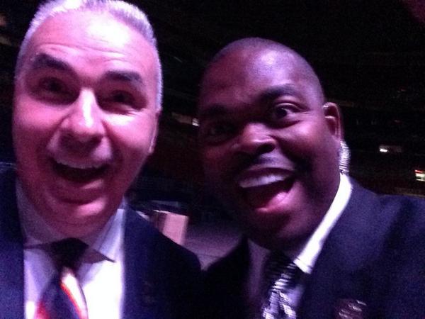 OrganoGold's tweet photo. Backstage selfie with @hbuggs  @ShaneMorand #OGDreamTeam http://t.co/GCanNlSlZm