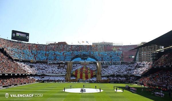 cn10_val's tweet photo. Vibrant partit del nostre ValénciaCF hui. Curva Nord mai t'abandonarà. http://t.co/S1QLlllABu