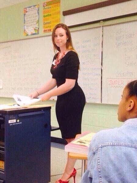 CooILife's tweet photo. Teachers who had sex with their students😱 You wouldn't believe it!

See Here 👉http://t.co/g5O70sURfF👈 http://t.co/Hk1OnW2ra1