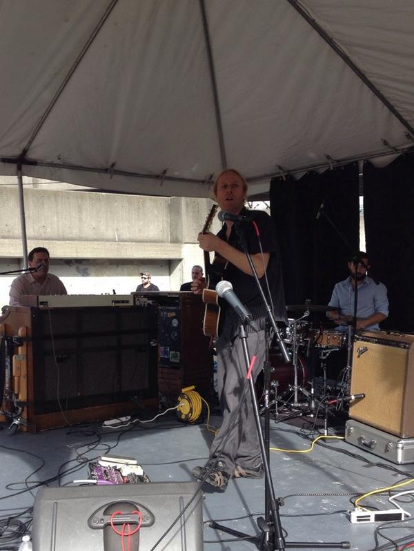 ratdogfreak's tweet photo. #McTuff
#LiveMusic
#FreeShow
#Seattle http://t.co/Uhz2FddasK