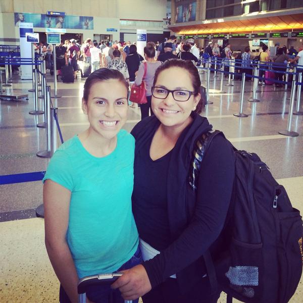 My niece Natalie came to drop me off at LAX! #malaysiabound #4weekstretch 👭💜✈️