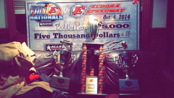 BobbyPierce32's tweet image. Hey @propowerbill I have your trophy! #MotorBuildersTrophy and Bob Pierce Race Cars' #ChassisBuilder #NatChamp