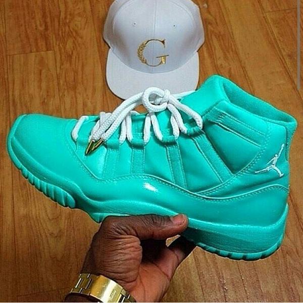 tiffany blue jordans