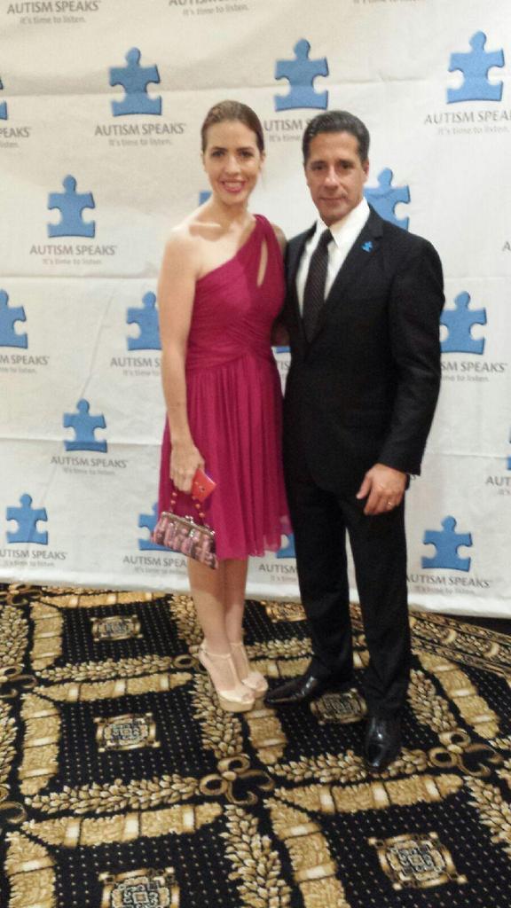 RaquelRegalado's tweet image. @AutismSpeaksMIA Gala w 2014 Honoree &amp;amp; Keynote Speaker @MiamiSup celebrating @MDCPS #autismprograms #brilliancerising