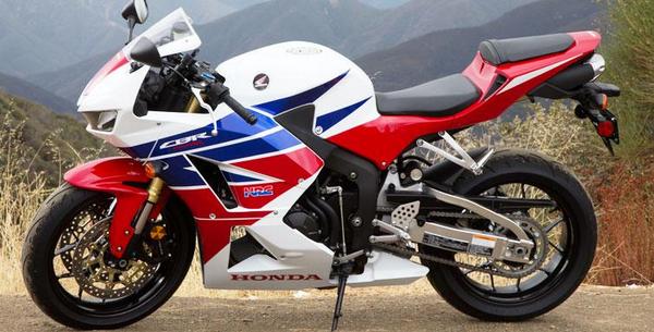 Arthurcabrio's tweet photo. Mi próximo juguete #cbr600rr2014 ahí te voy!! http://t.co/bcnS3l8LVK