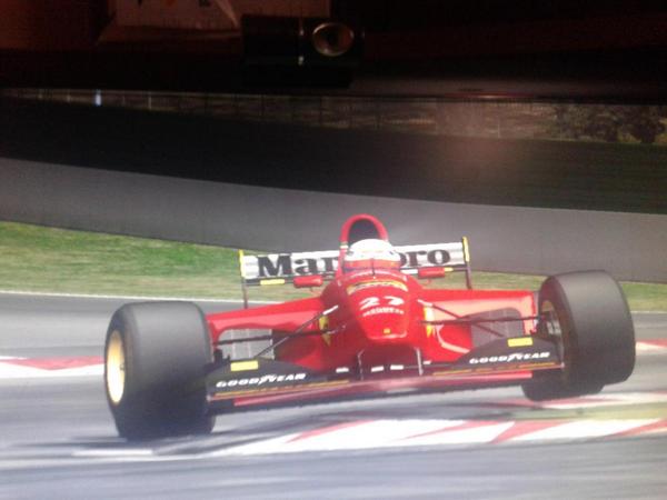 JoaquinCarrizo5's tweet image. Definicio grafica de vengo en el aire jajajaj. #F11994