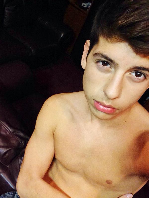 matthunter123's tweet photo. Que lo que hunters  ;) http://t.co/dmAMazc8Fx