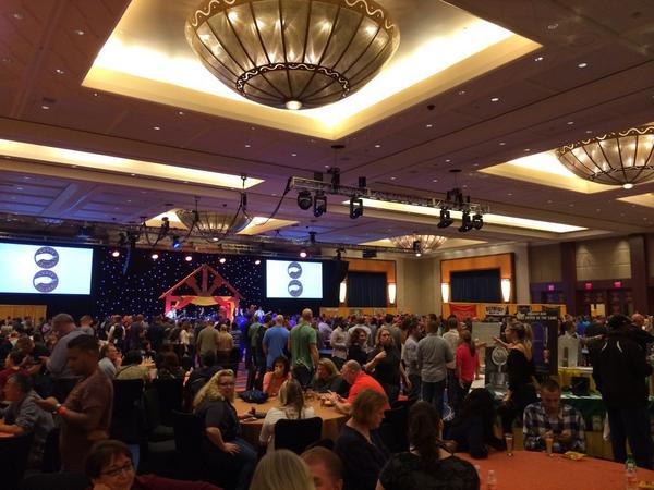 julietremaine's tweet photo. Huge crowd for @MoheganSun brew fest http://t.co/tEey99EUcN