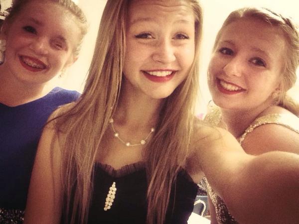 kendraculaa's tweet photo. WE'RE SO CUTE THOUGH ❤️ #HunterHC (and @CourtneyHowaard bc she can't be tagged) http://t.co/yLFjaQwFwg