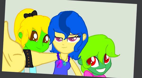 mare_magic's tweet image. #fall_formal with @BittyLucks and @GalaSylvi